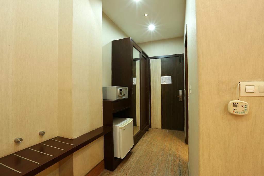 מלון ניו דלהי Corporate Regency מראה חיצוני תמונה